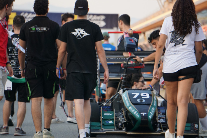 Team :: e-Tech Racing